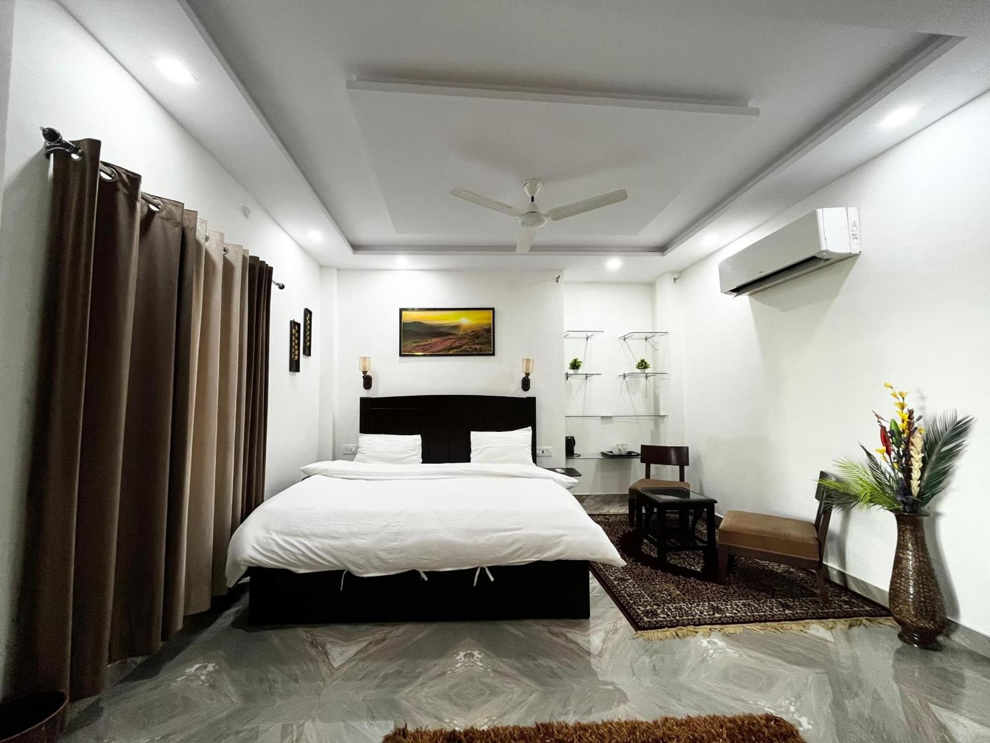 Alibaba'S Indiana Homestay Agra  Buitenkant foto